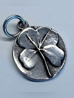 Sterling Silver 925 Lucky Clover Charm 🍀 0.75” Textured Pendant